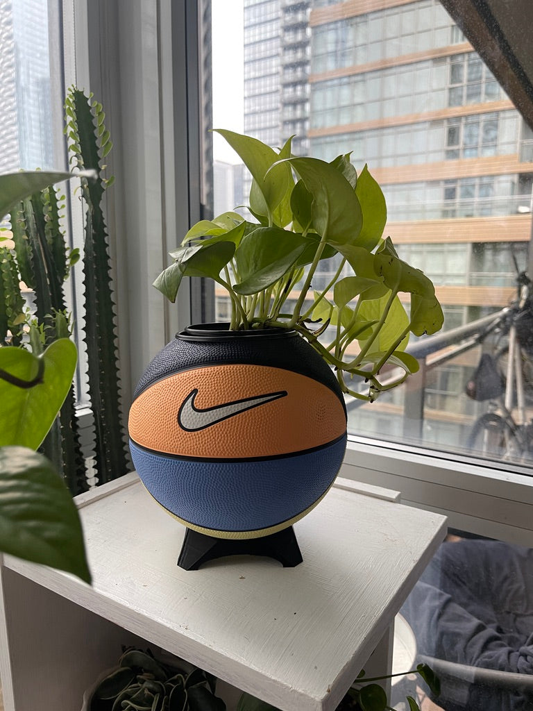 Nike Mini Basketball Planter (Elementary)