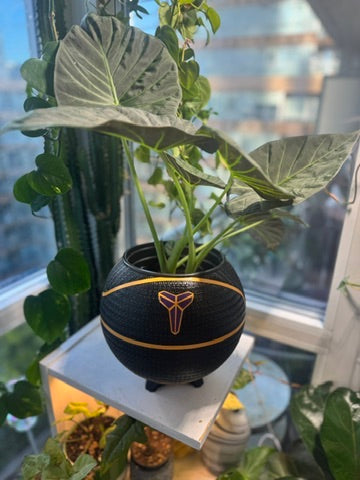 Nike Large Basketball Planter (Kobe Bryant Black)