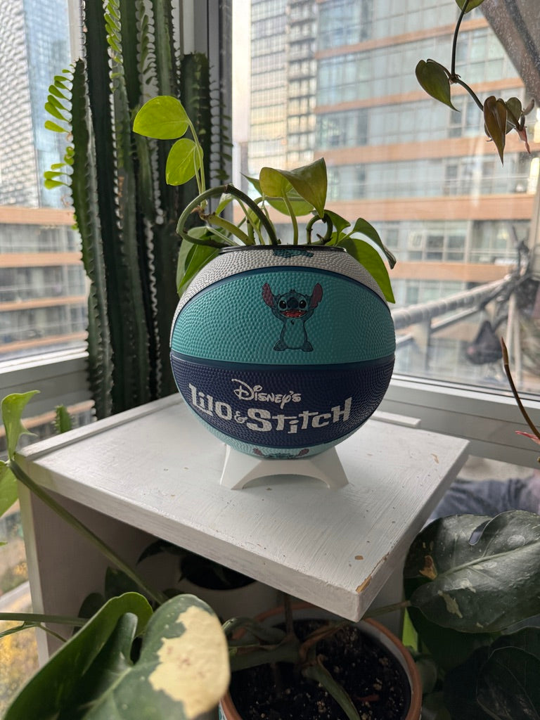 Mini Basketball Planter (Stitch Blue)