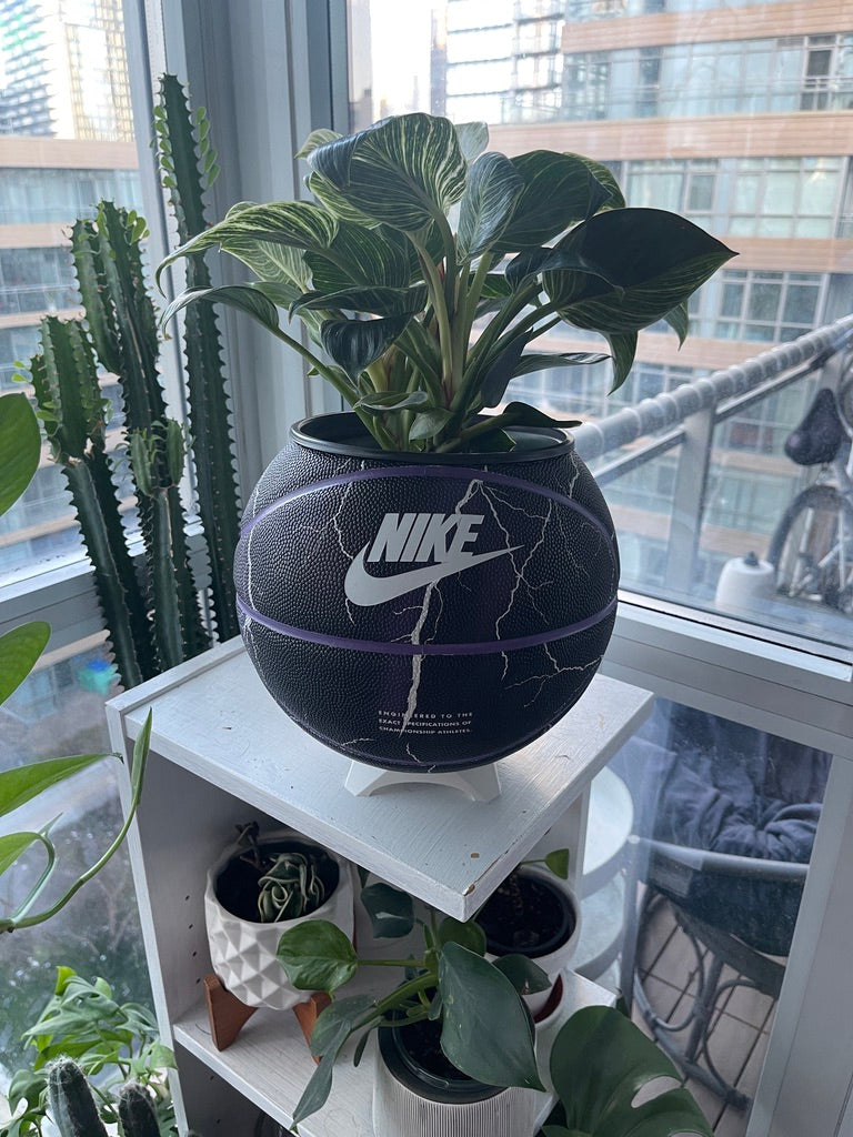 Nike Large Basketball Planter (Lightning Storm)