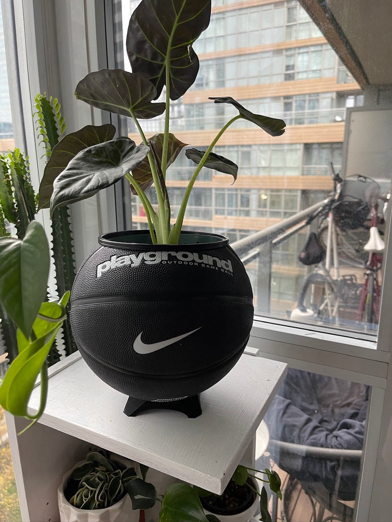 Nike Large Basketball Planter (Ball For All Black)