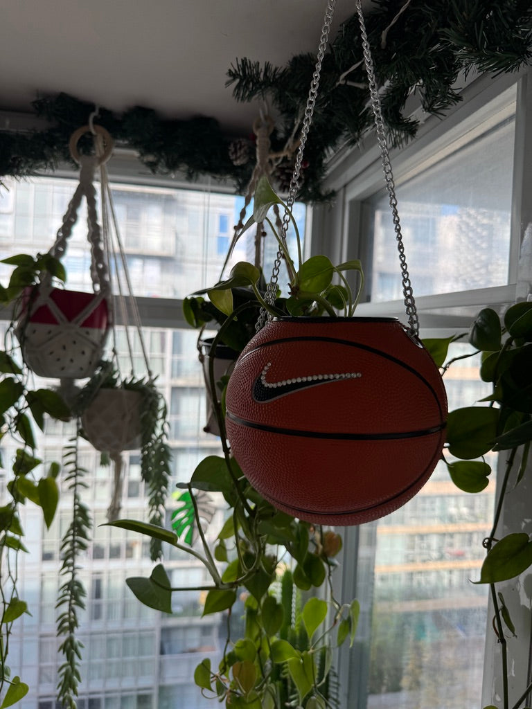 Nike Mini Basketball Hanging Planter (Silver Chain OG - Crystal)