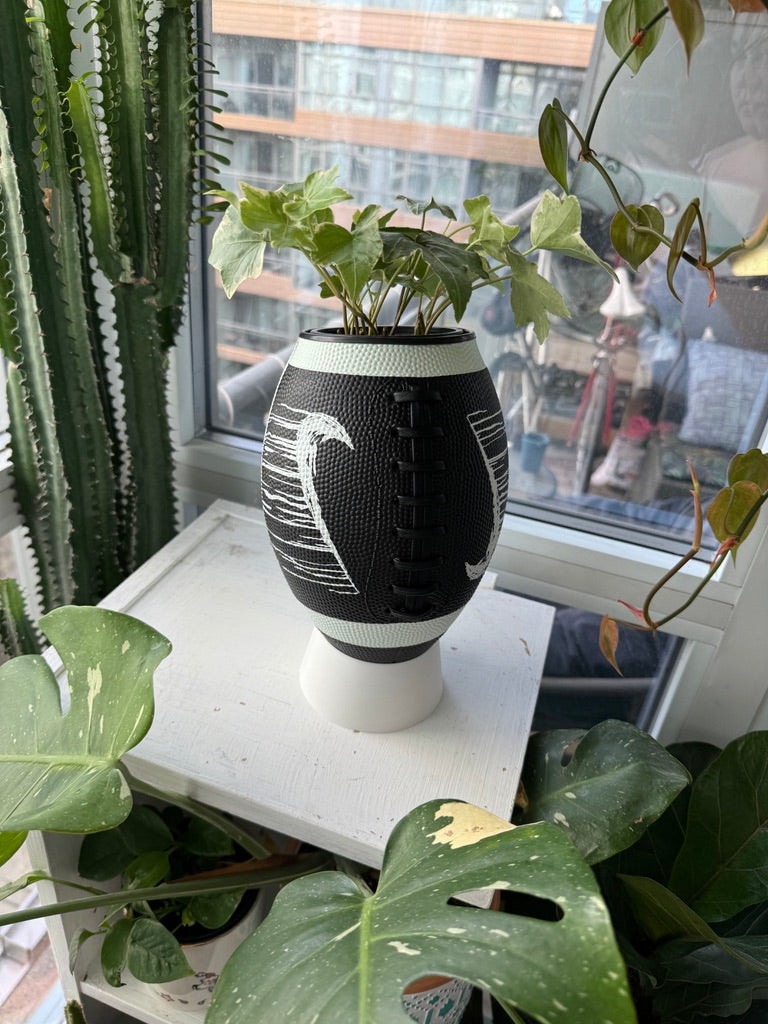 Nike Large Football Planter (White & Black)