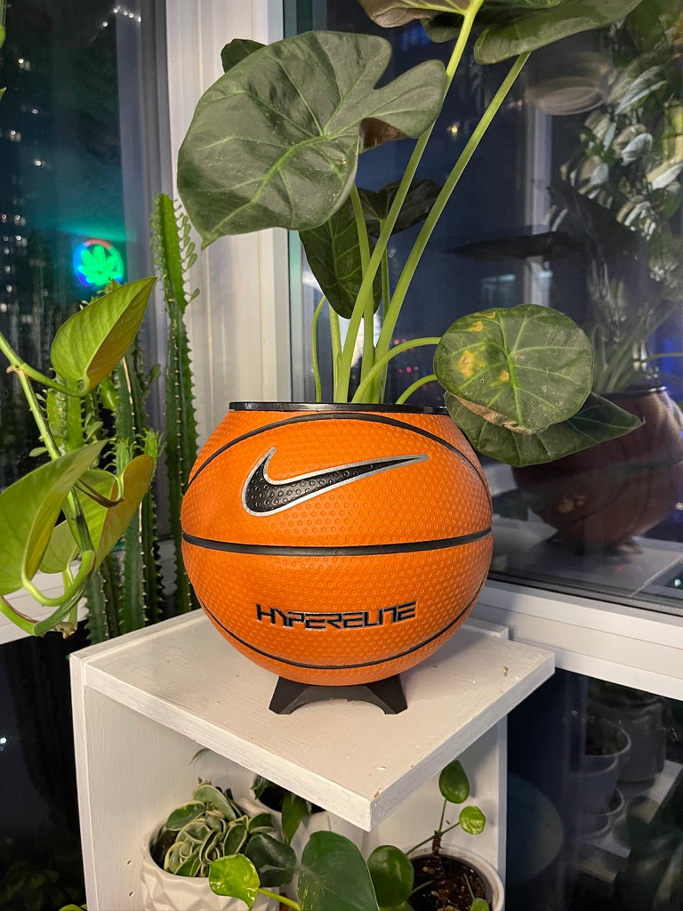 Nike Large Basketball Planter (HyperElite)