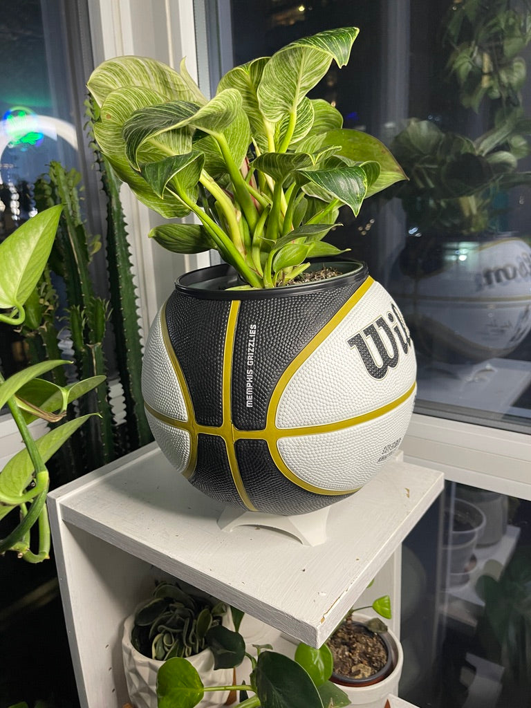 Large Basketball Planter (Memphis Grizzlies)