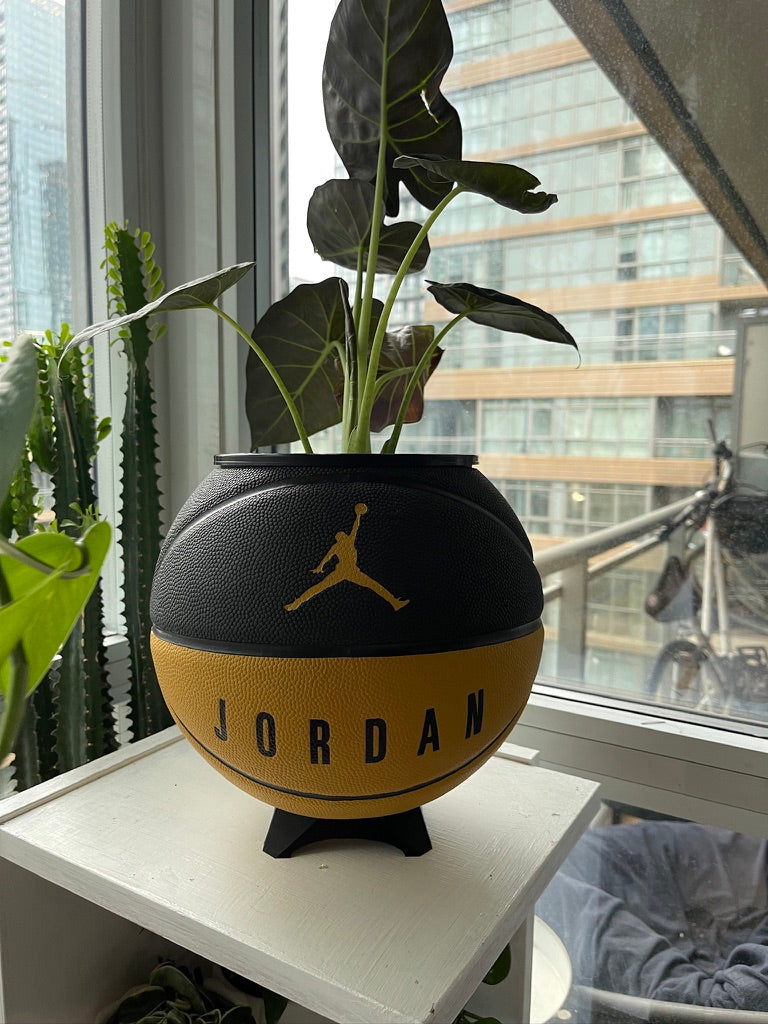 Nike Jordan Large Basketball Planter (Black & Gold)