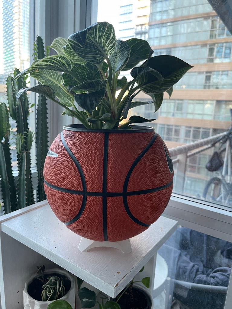 Nike Large Basketball Planter (Original All-Court)