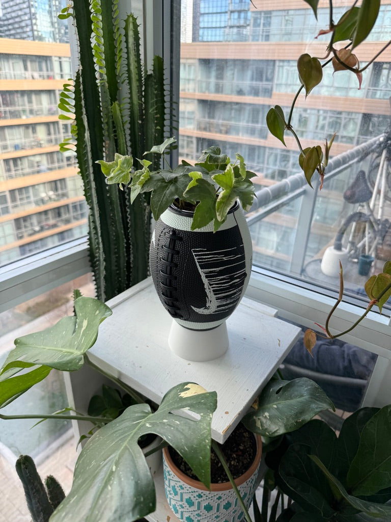 Nike Large Football Planter (White & Black)