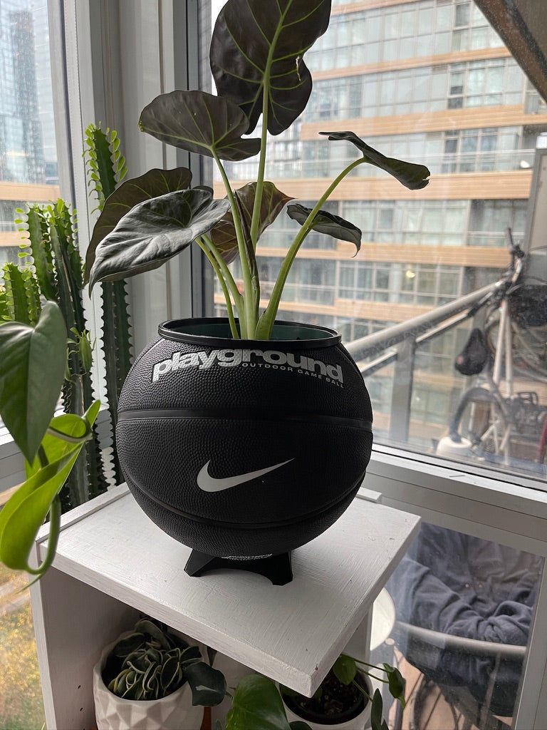 Nike Large Basketball Planter (Ball For All Black)