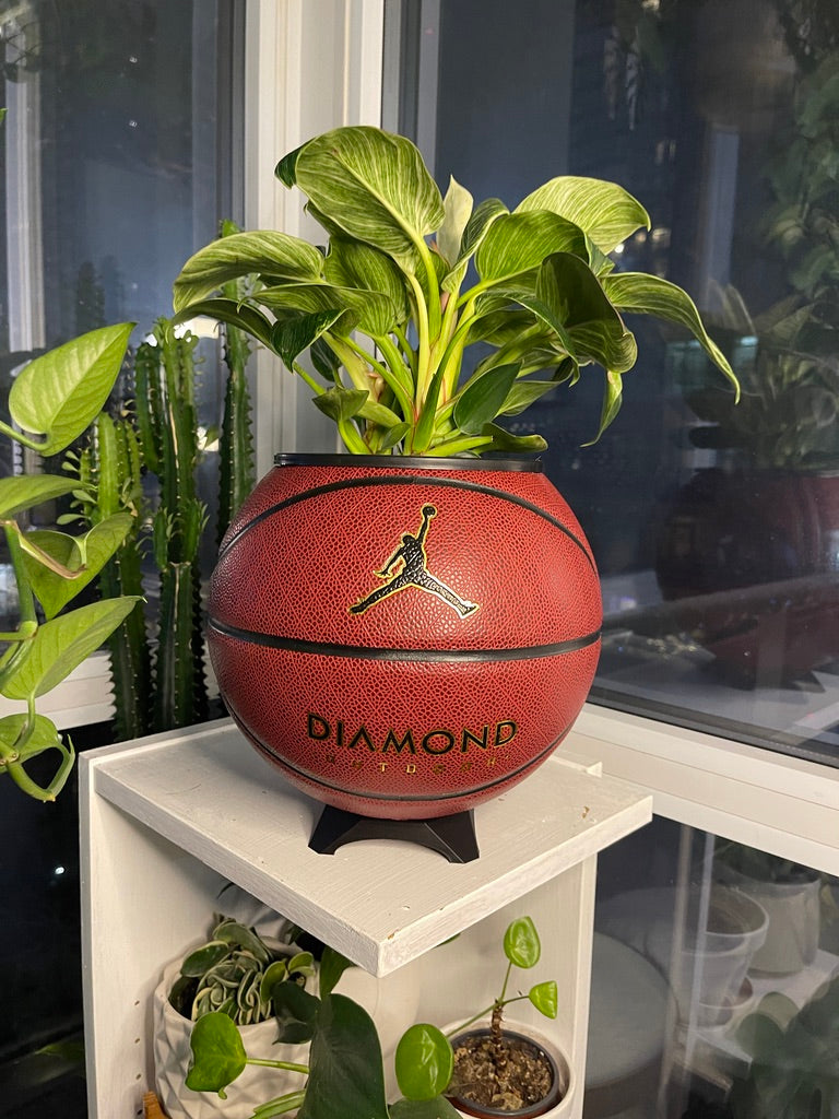 Nike Jordan Large Basketball Planter (Red Diamond)