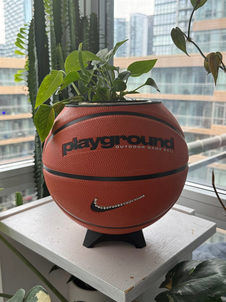 Nike Large Basketball Planter (OG Playground - Crystal)