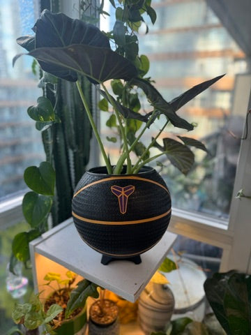 Nike Large Basketball Planter (Kobe Bryant Black)