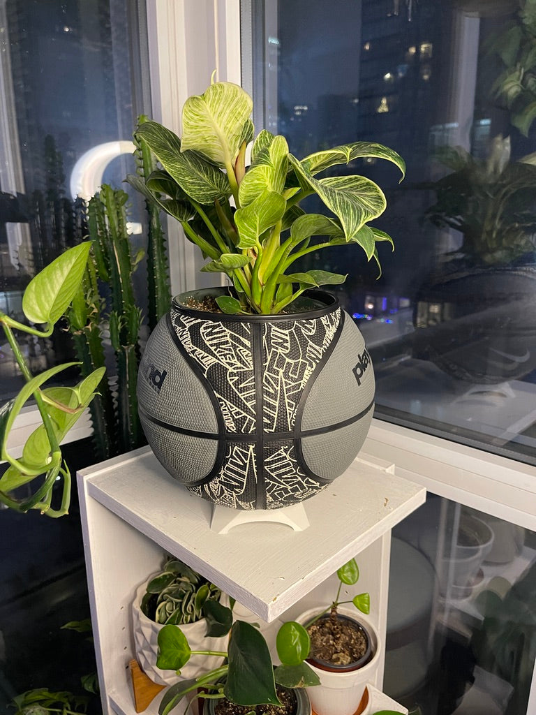 Nike Large Basketball Planter (Black & Grey)