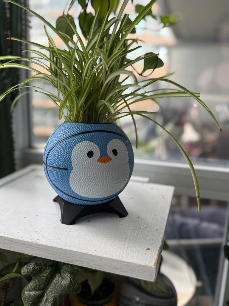 Ultra-Mini Basketball Planter (Penguin)