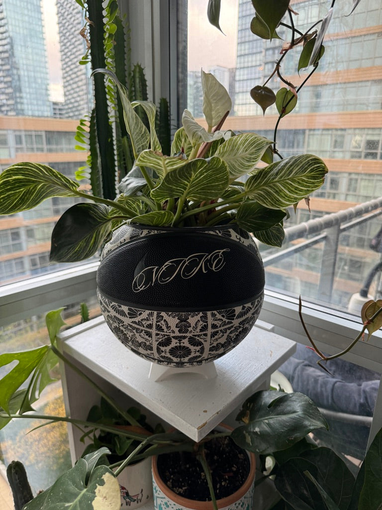 Nike Large Basketball Planter (Mono Floral Tile)