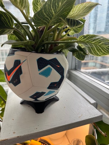 Nike Large Soccer Ball Planter (Blue Pitch)