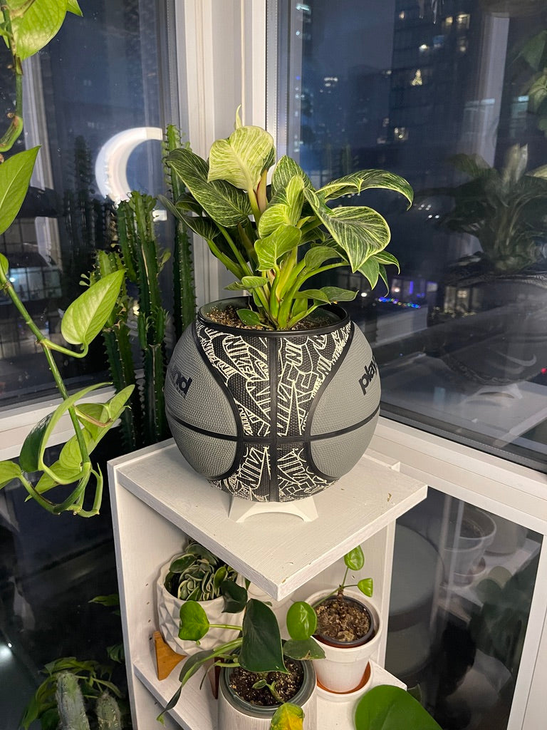 Nike Large Basketball Planter (Black & Grey)