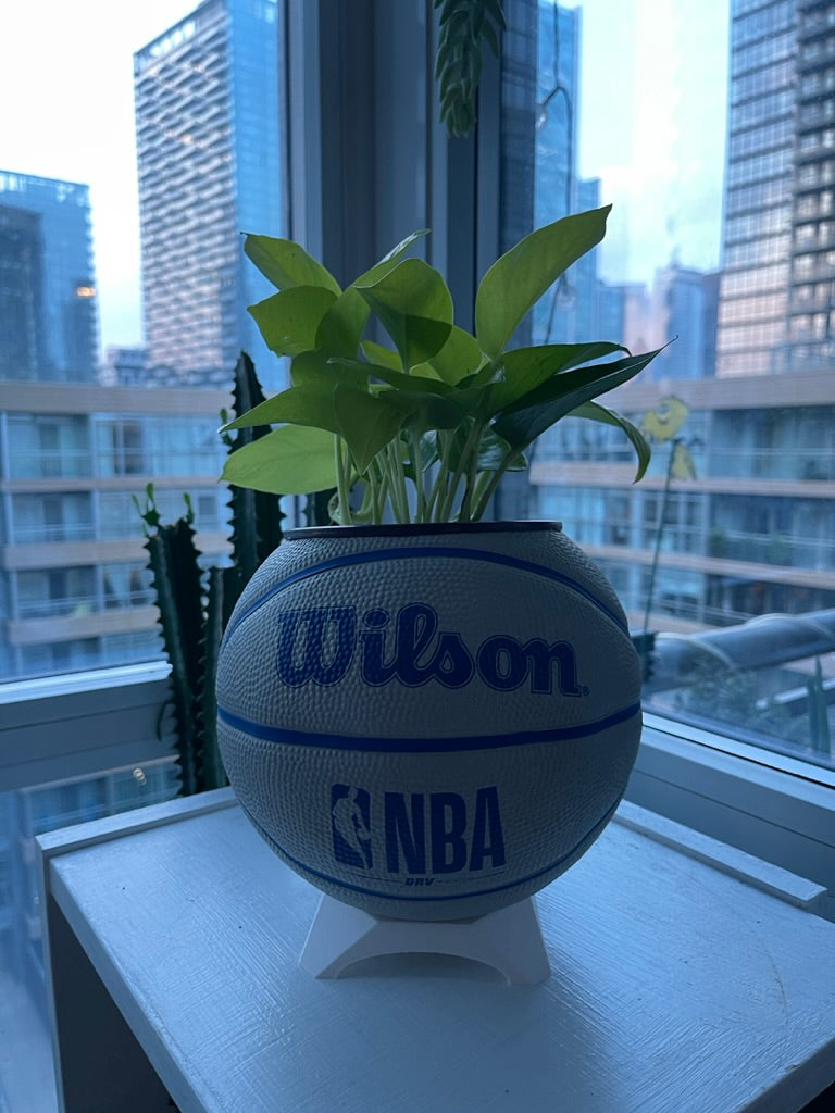 Mini Basketball Planter (NBA Grey)