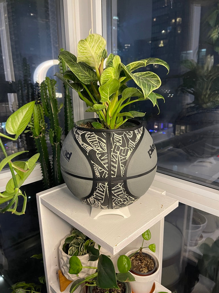 Nike Large Basketball Planter (Black & Grey)