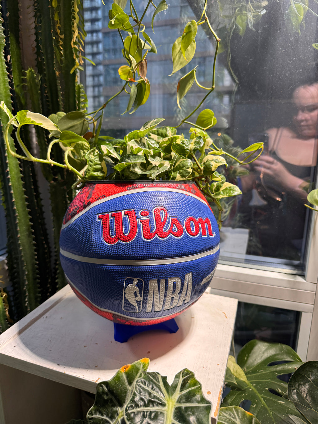 Large Basketball Planter (LA Clippers - Tie Dye)