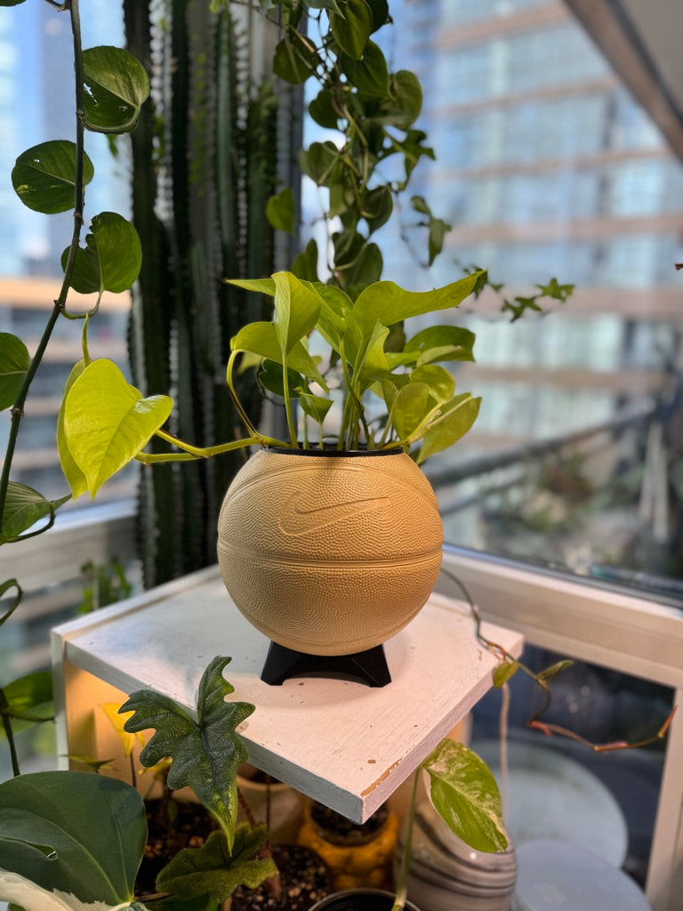 Nike Mini Basketball Planter (Camel)
