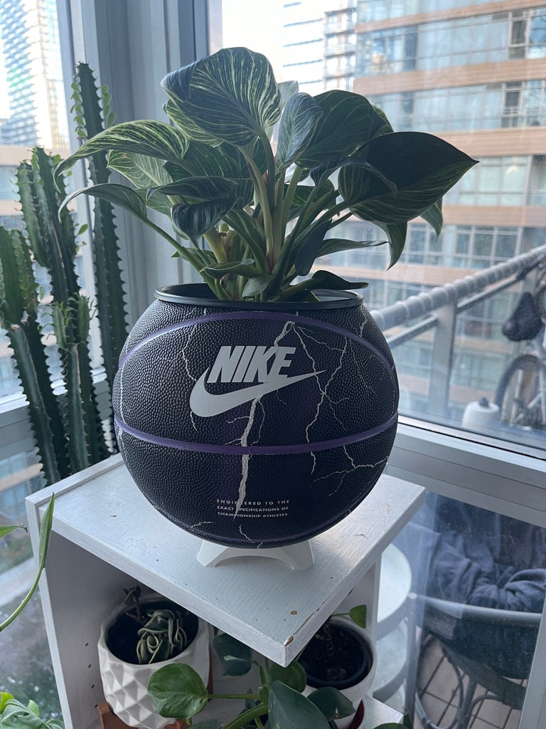 Nike Large Basketball Planter (Lightning Storm)