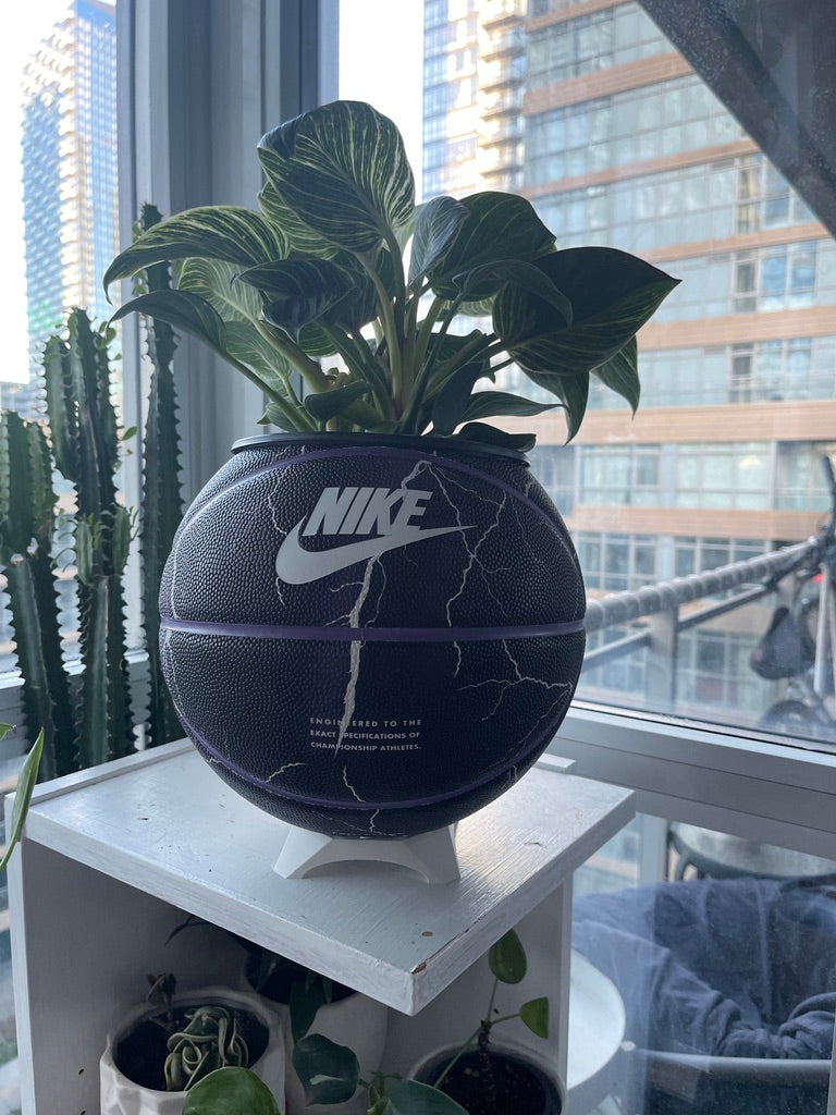 Nike Large Basketball Planter (Lightning Storm)