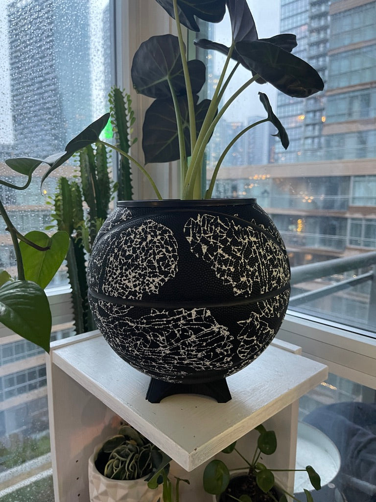 Nike Large Basketball Planter (Cobweb)