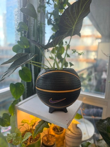 Nike Large Basketball Planter (Kobe Bryant Black)