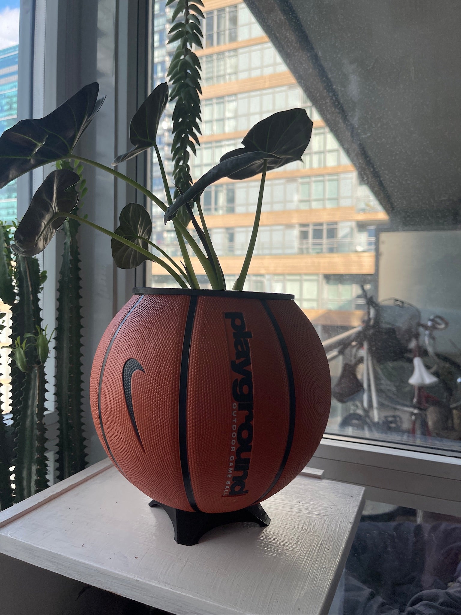 Nike Large Basketball Planter (OG Playground Reversed)