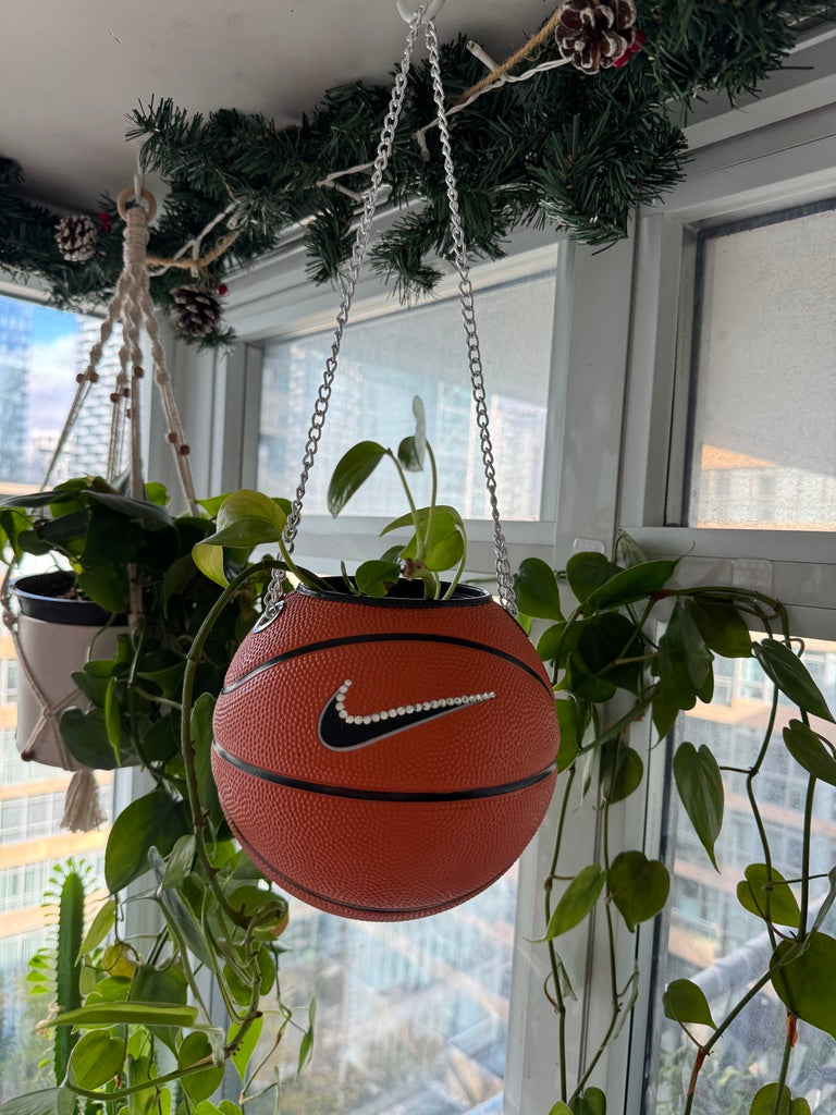 Nike Mini Basketball Hanging Planter (Silver Chain OG - Crystal)