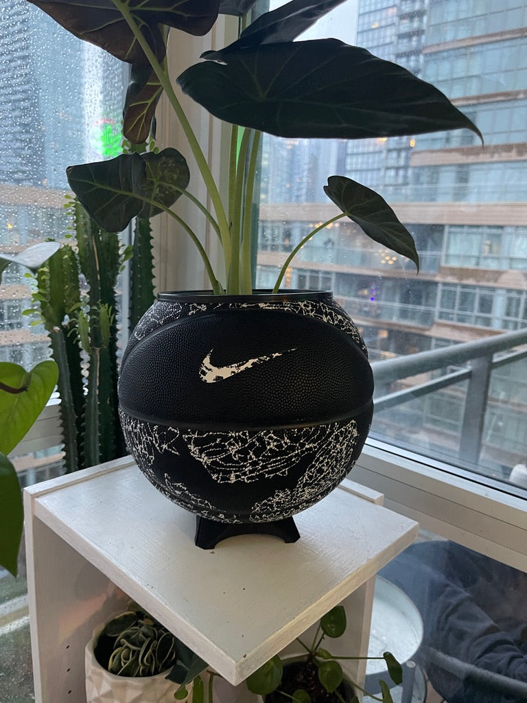 Nike Large Basketball Planter (Cobweb)