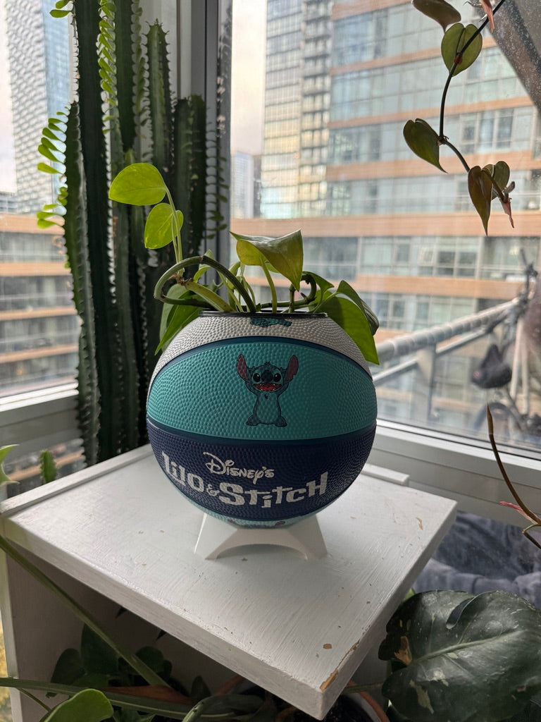 Mini Basketball Planter (Stitch Blue)