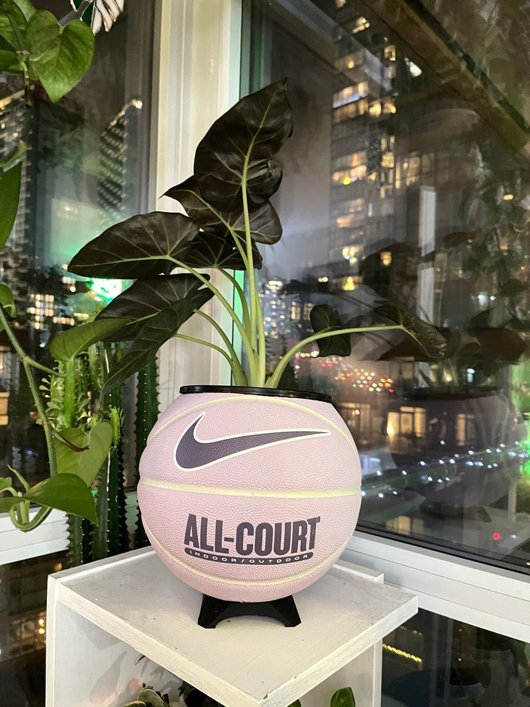 Nike Large Basketball Planter (Lilac All-Court)