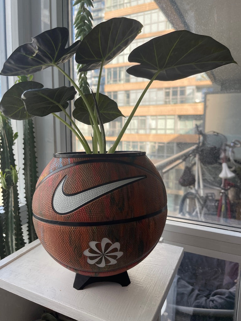 Nike Large Basketball Planter (The OG Graffiti)