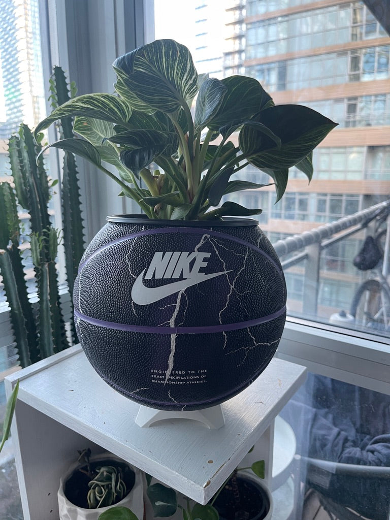 Nike Large Basketball Planter (Lightning Storm)