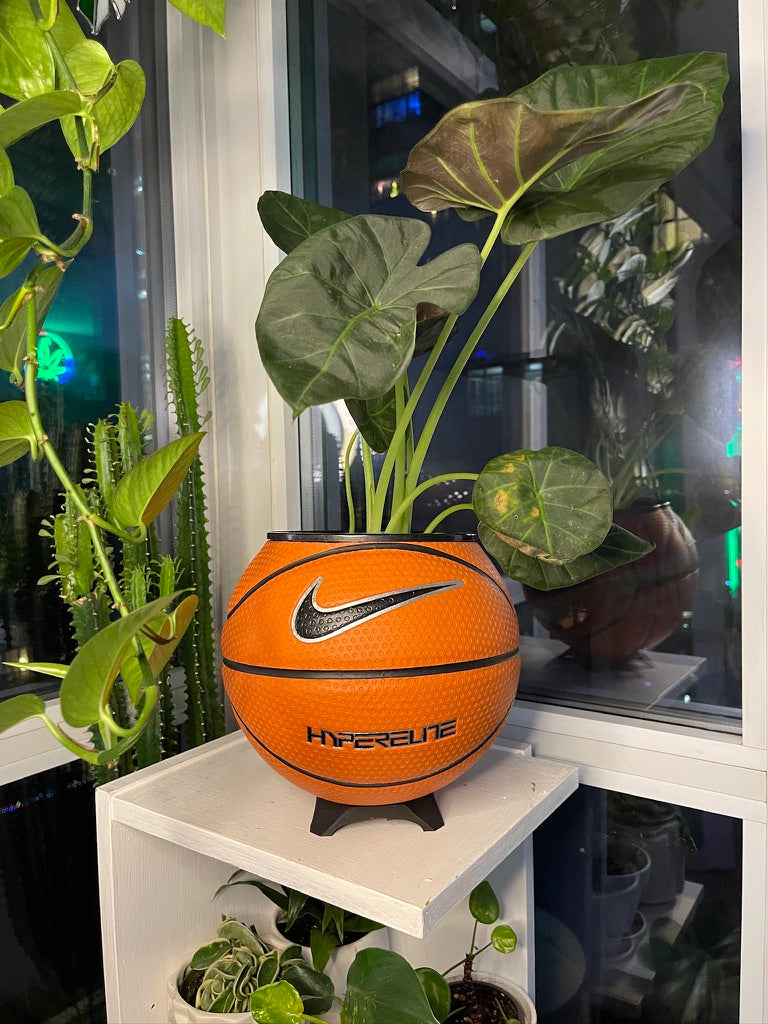 Nike Large Basketball Planter (HyperElite)