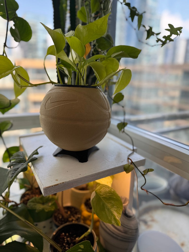 Nike Mini Basketball Planter (Camel)