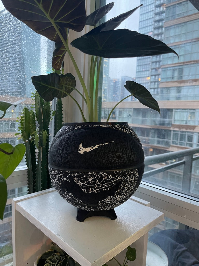 Nike Large Basketball Planter (Cobweb)
