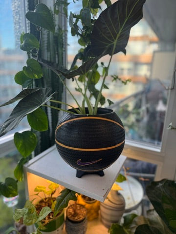 Nike Large Basketball Planter (Kobe Bryant Black)