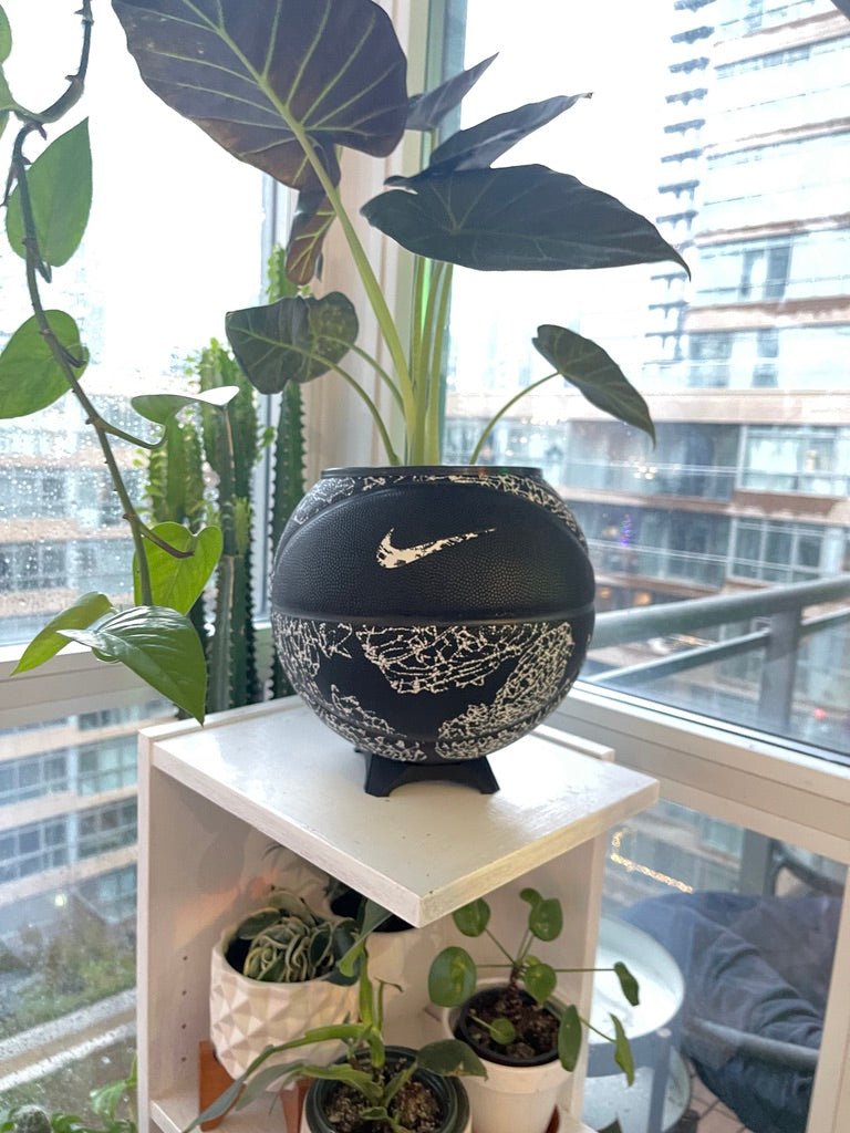 Nike Large Basketball Planter (Cobweb)