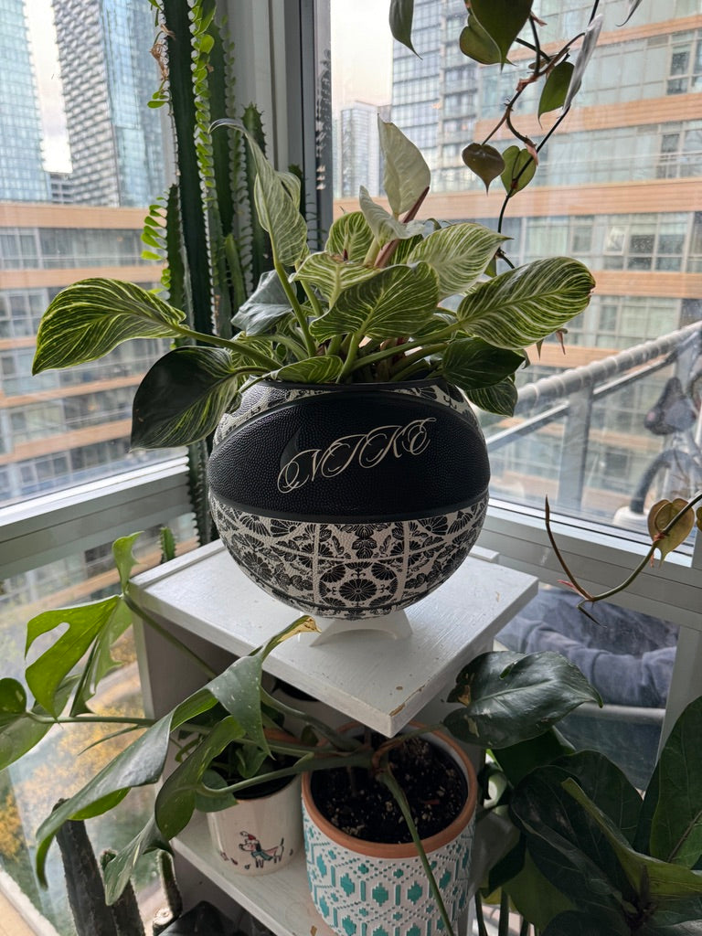 Nike Large Basketball Planter (Mono Floral Tile)