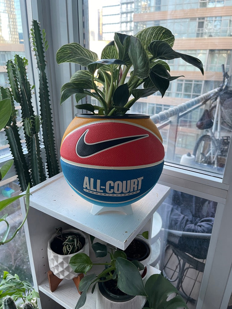 Nike Large Basketball Planter (Team Orange All-Court)