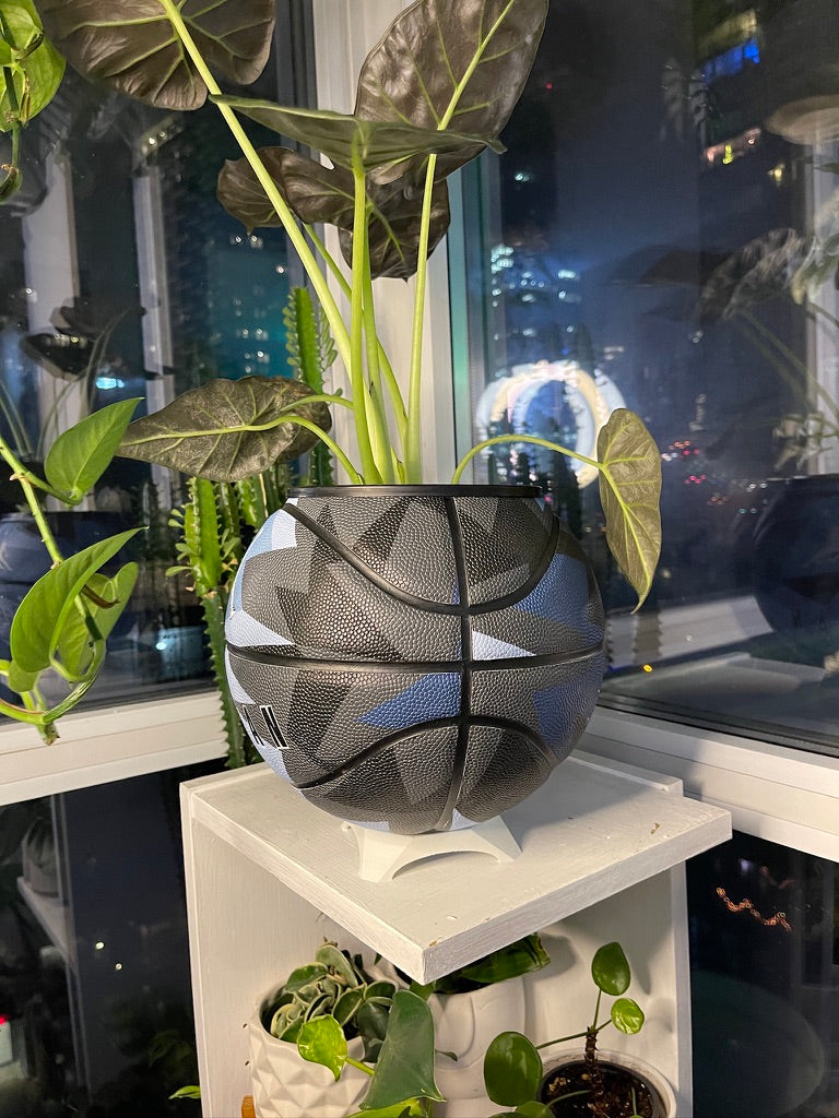 Nike Jordan Large Basketball Planter (Geometric Blue)