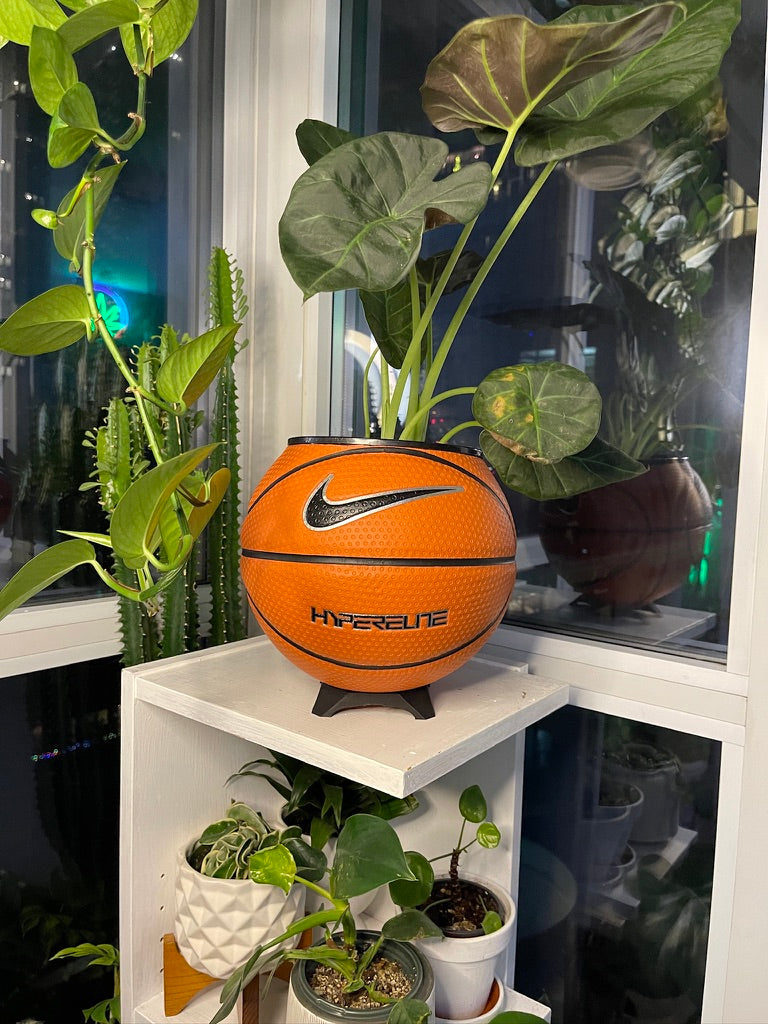 Nike Large Basketball Planter (HyperElite)