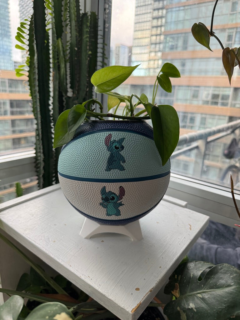 Mini Basketball Planter (Stitch Blue)