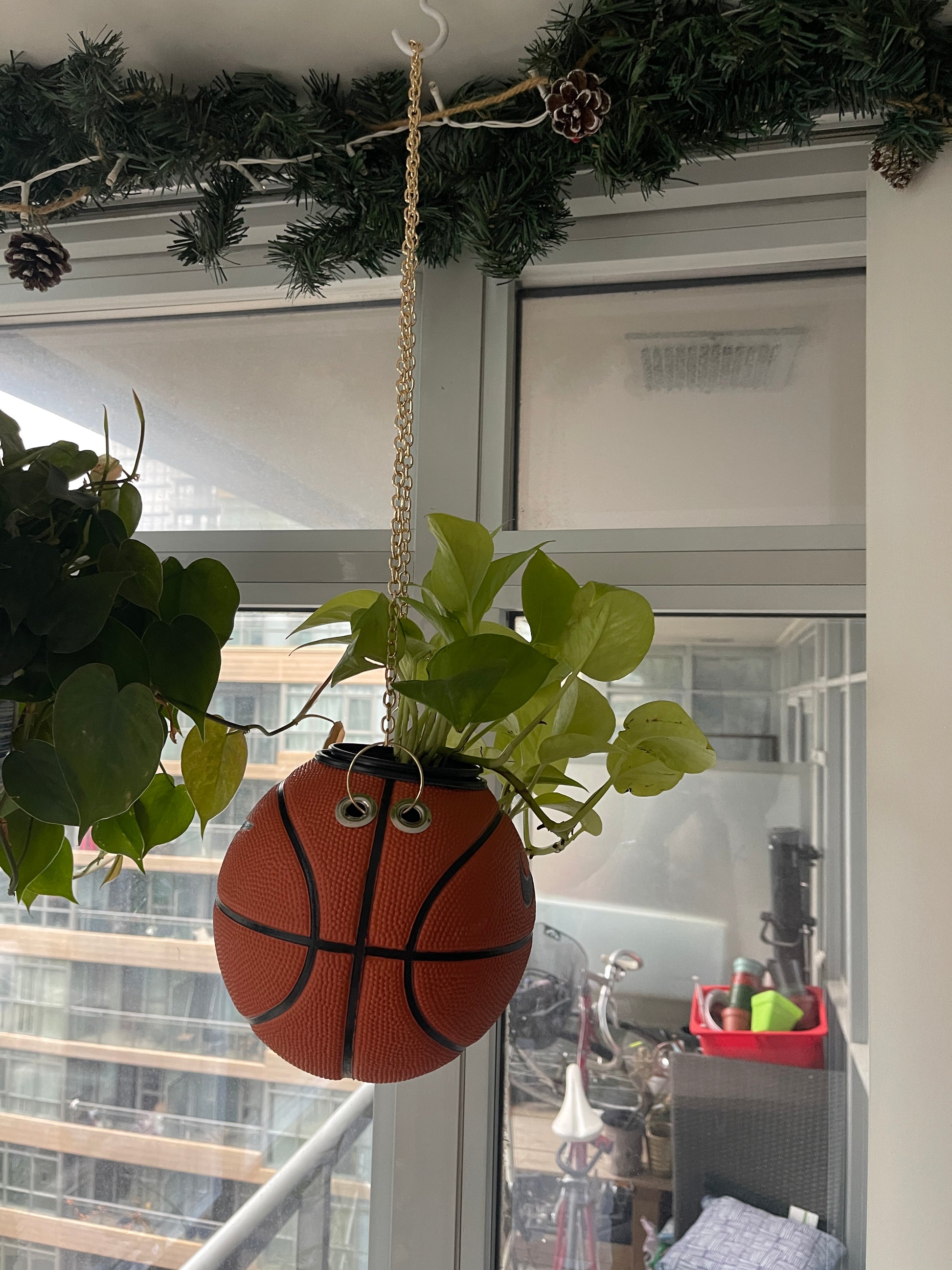 Nike Mini Basketball Hanging Planter (Gold Chain OG)