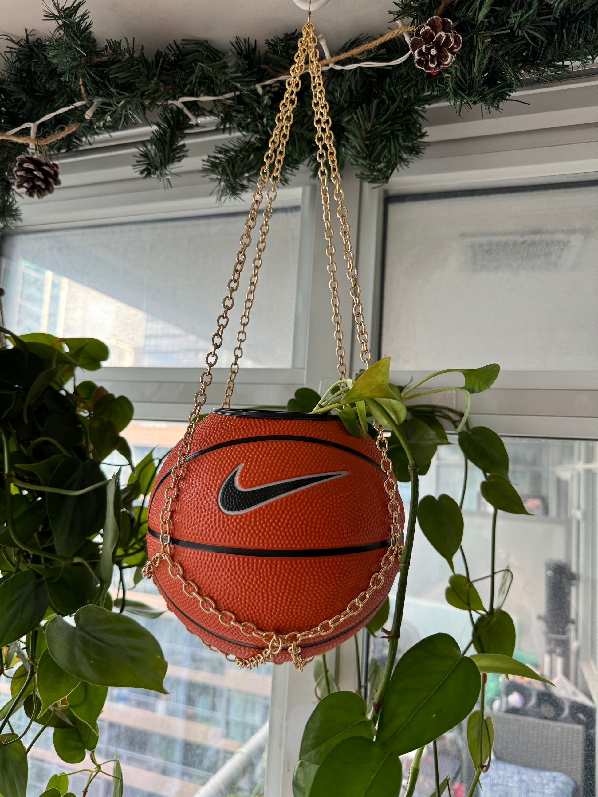 Nike Mini Basketball Chain Hanging Planter (Gold)