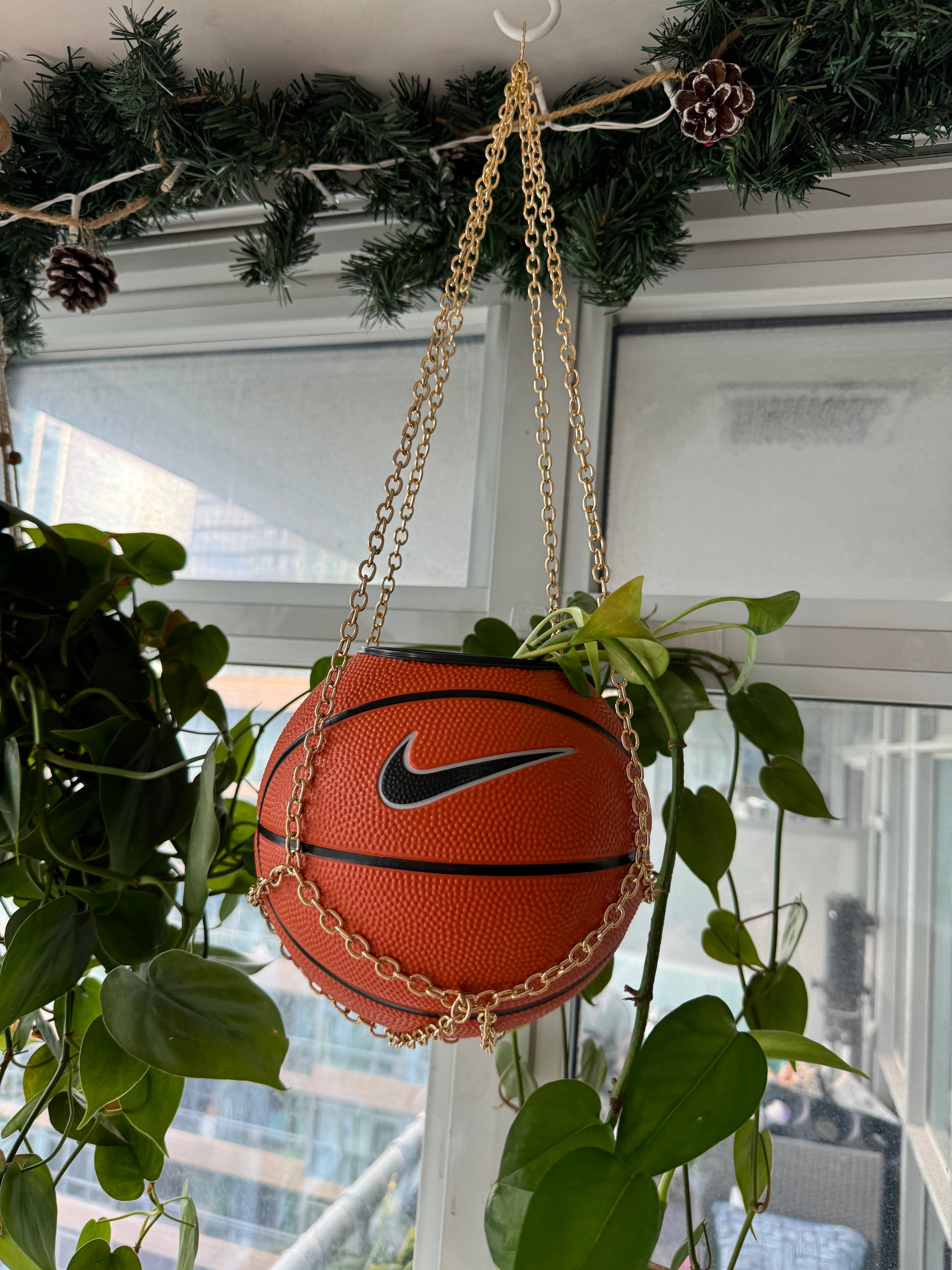 Nike Mini Basketball Chain Hanging Planter (Gold)
