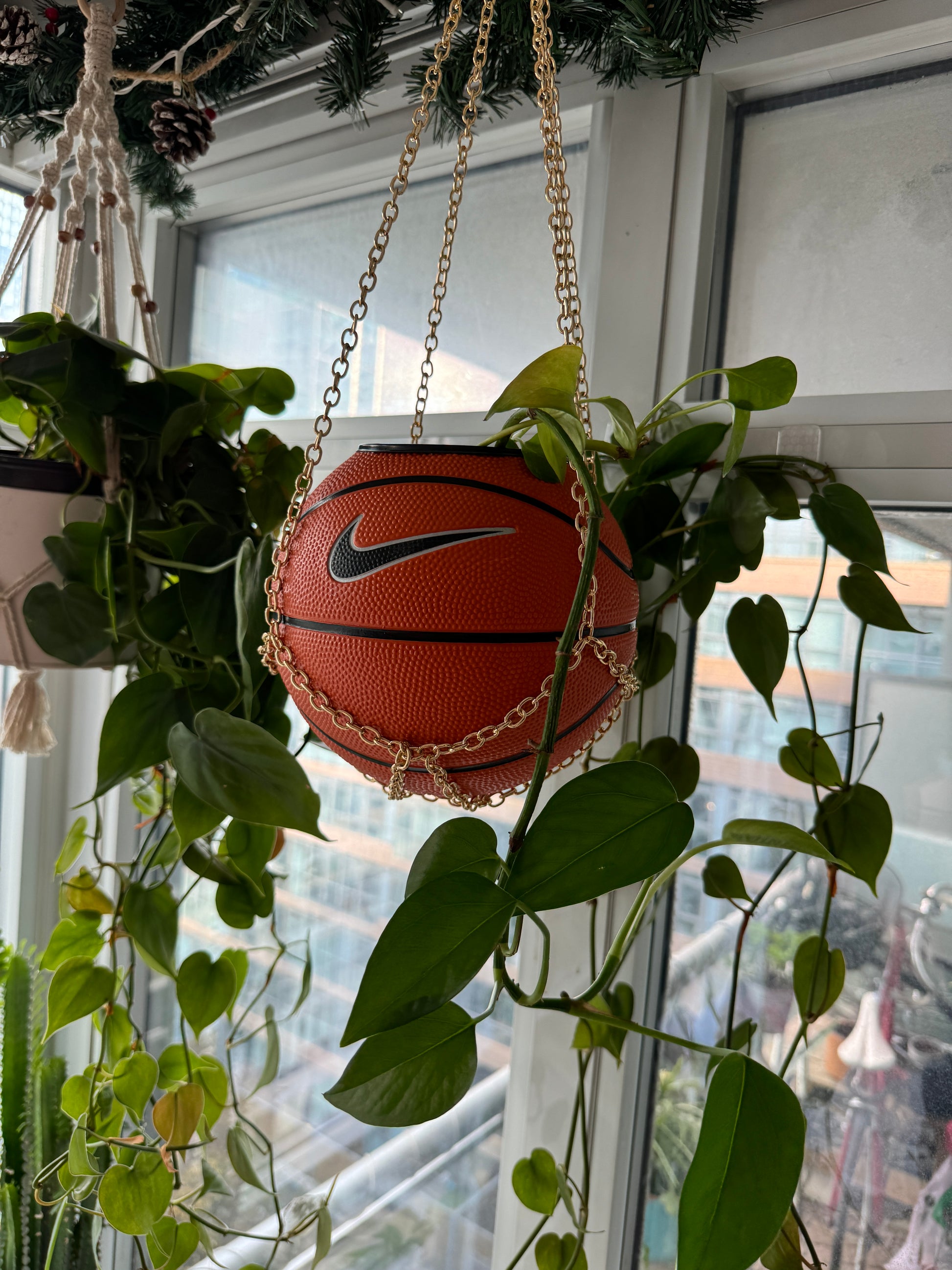 Nike Mini Basketball Chain Hanging Planter (Gold)